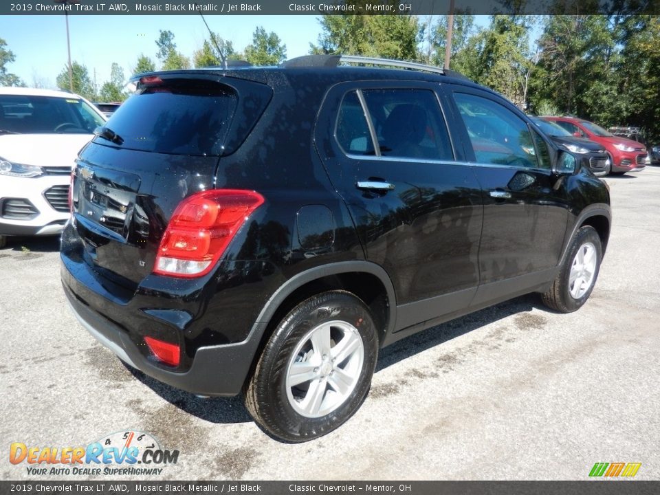 2019 Chevrolet Trax LT AWD Mosaic Black Metallic / Jet Black Photo #4