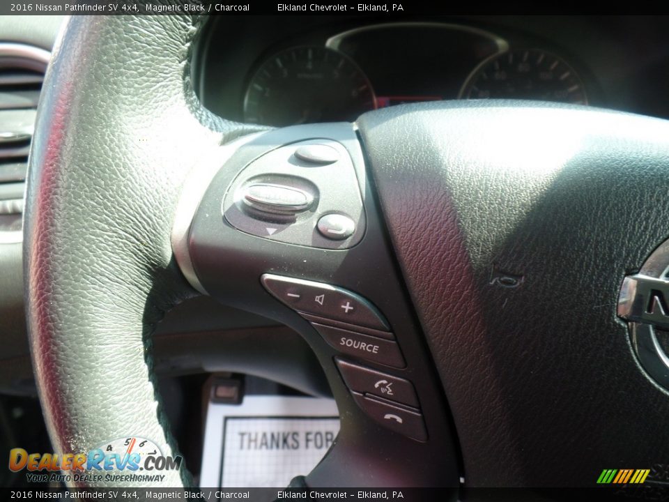 2016 Nissan Pathfinder SV 4x4 Magnetic Black / Charcoal Photo #22
