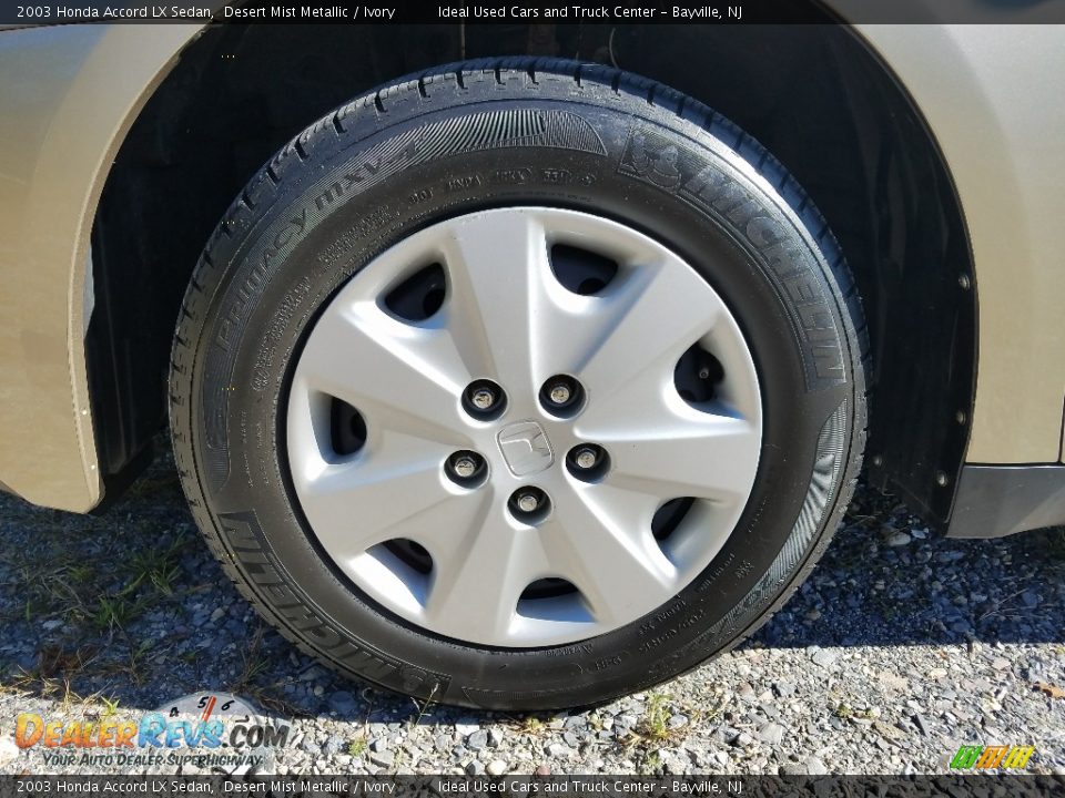 2003 Honda Accord LX Sedan Desert Mist Metallic / Ivory Photo #24