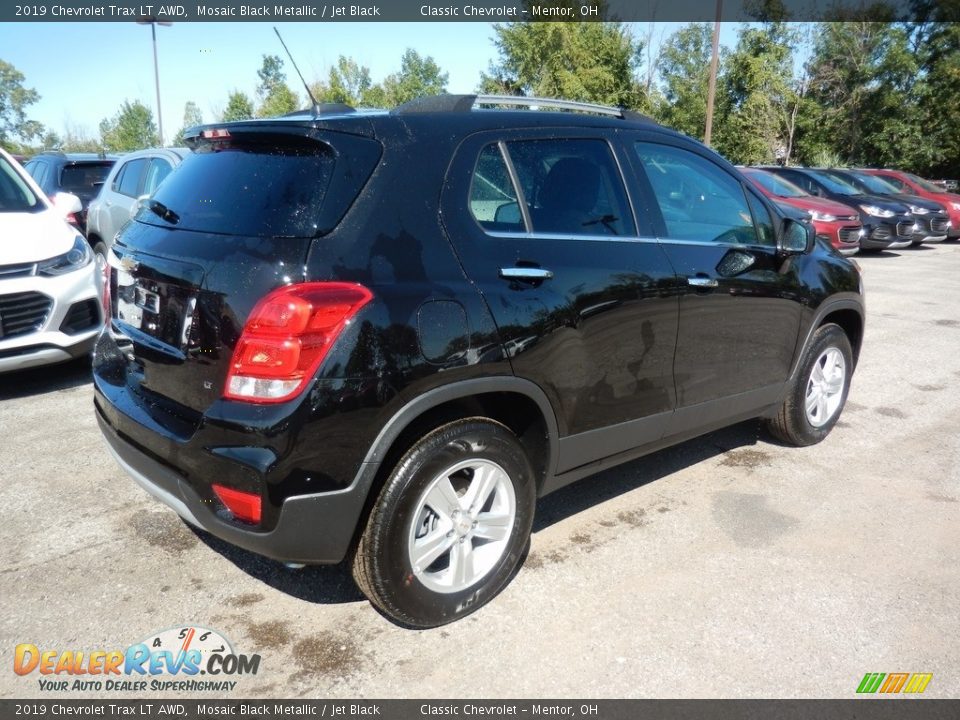 2019 Chevrolet Trax LT AWD Mosaic Black Metallic / Jet Black Photo #4