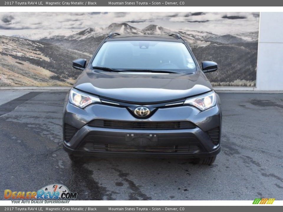 2017 Toyota RAV4 LE Magnetic Gray Metallic / Black Photo #8