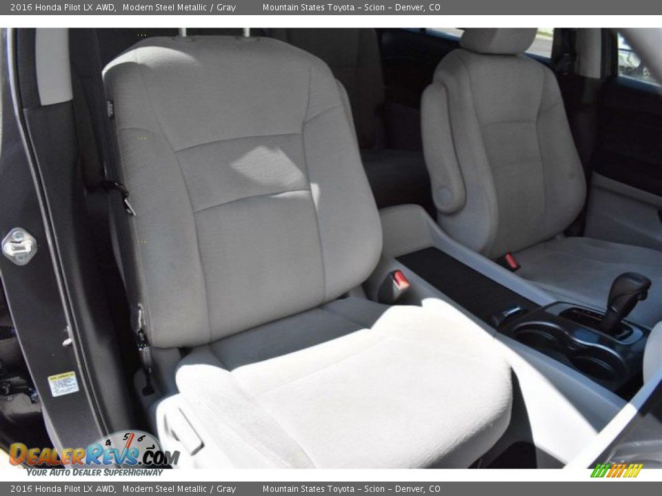 2016 Honda Pilot LX AWD Modern Steel Metallic / Gray Photo #18