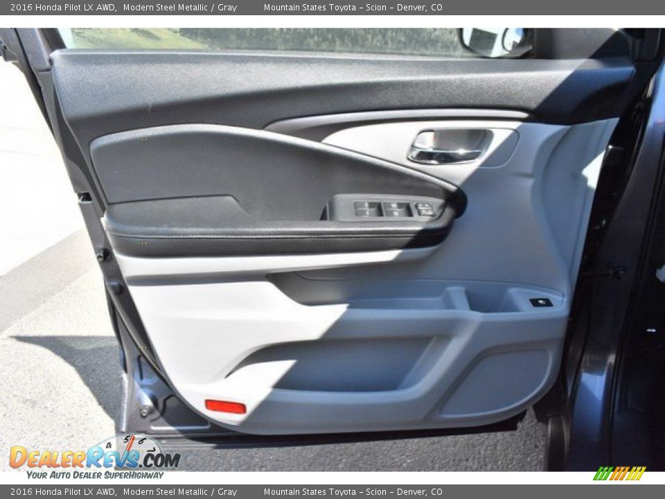 2016 Honda Pilot LX AWD Modern Steel Metallic / Gray Photo #25