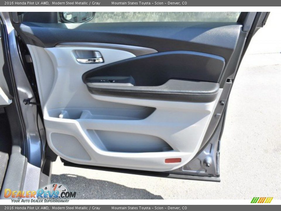 2016 Honda Pilot LX AWD Modern Steel Metallic / Gray Photo #26