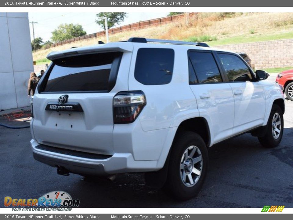 2016 Toyota 4Runner Trail 4x4 Super White / Black Photo #6