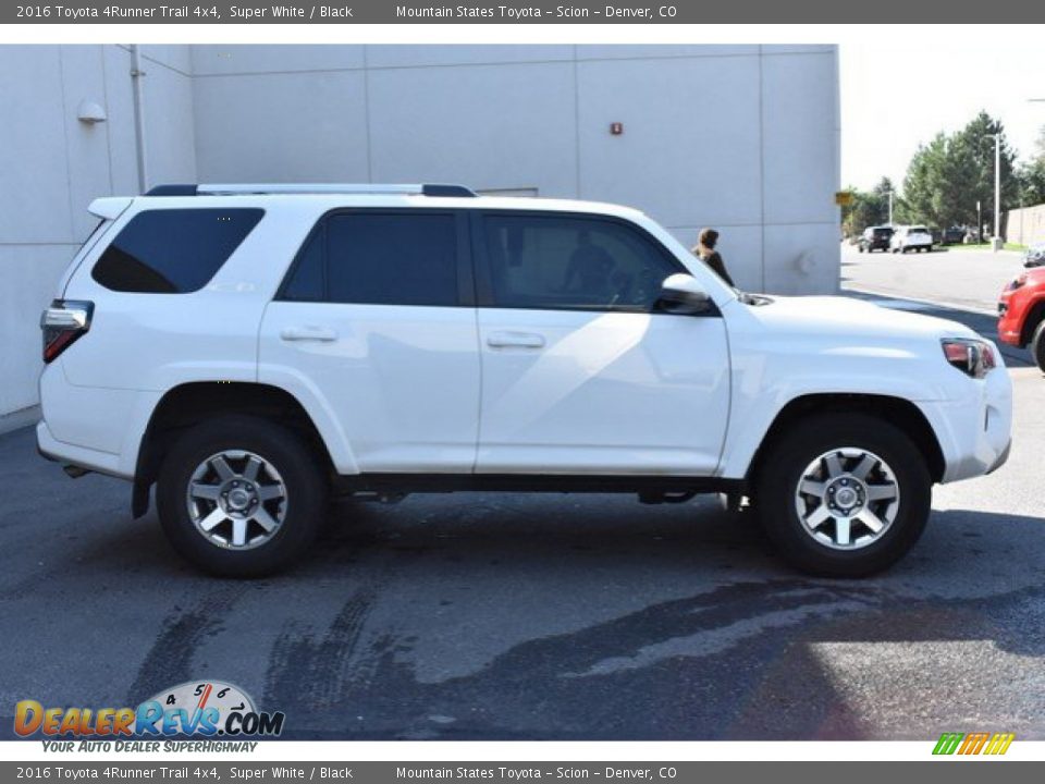 2016 Toyota 4Runner Trail 4x4 Super White / Black Photo #7