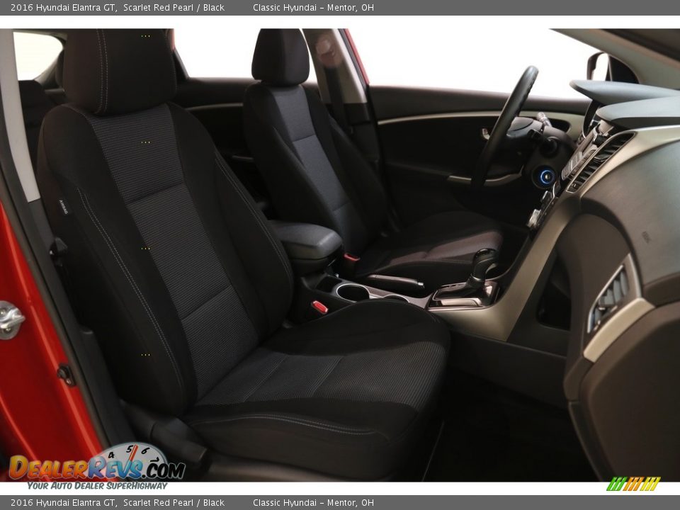 2016 Hyundai Elantra GT Scarlet Red Pearl / Black Photo #12