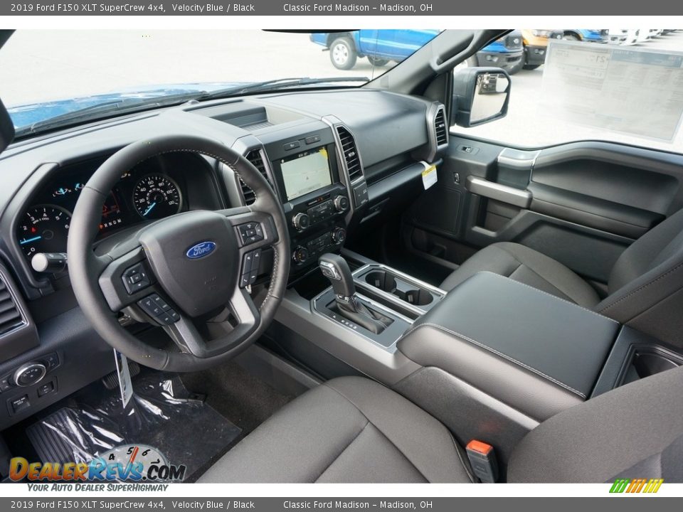 2019 Ford F150 XLT SuperCrew 4x4 Velocity Blue / Black Photo #4
