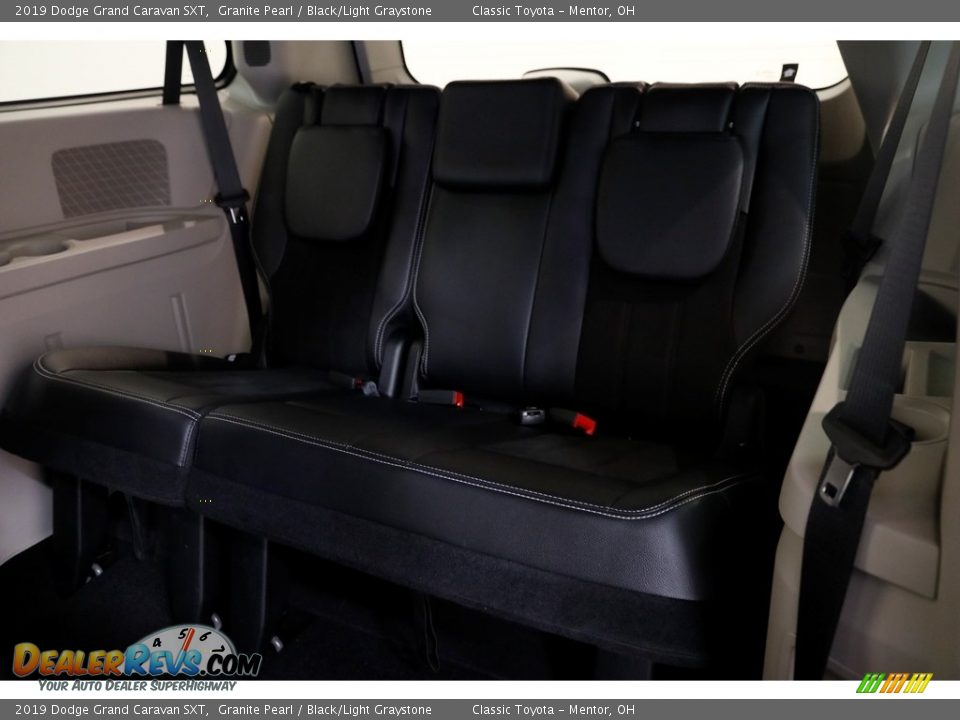 2019 Dodge Grand Caravan SXT Granite Pearl / Black/Light Graystone Photo #20