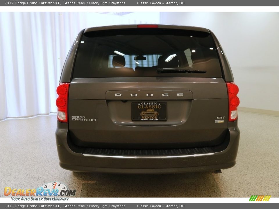 2019 Dodge Grand Caravan SXT Granite Pearl / Black/Light Graystone Photo #21