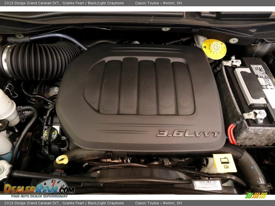 2019 Dodge Grand Caravan SXT Granite Pearl / Black/Light Graystone Photo #22