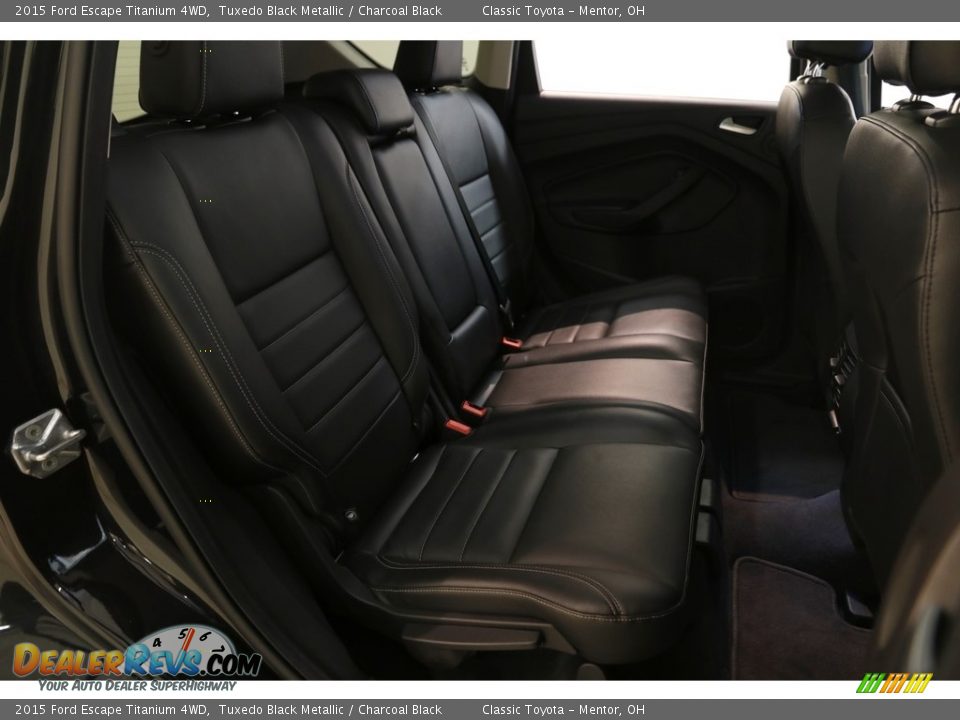 2015 Ford Escape Titanium 4WD Tuxedo Black Metallic / Charcoal Black Photo #17