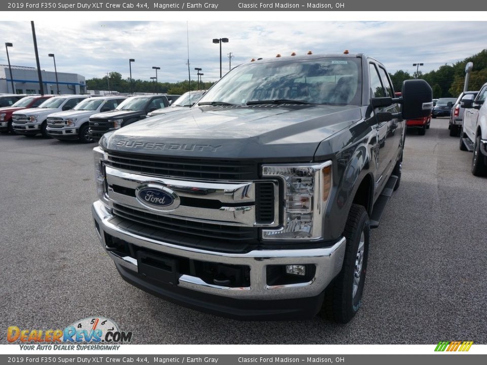 2019 Ford F350 Super Duty XLT Crew Cab 4x4 Magnetic / Earth Gray Photo #1