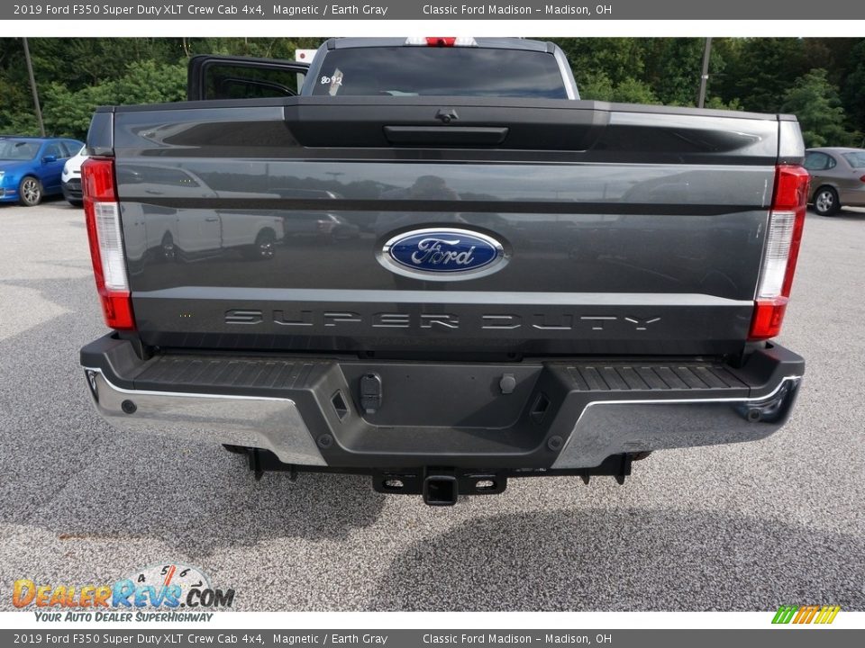 2019 Ford F350 Super Duty XLT Crew Cab 4x4 Magnetic / Earth Gray Photo #3