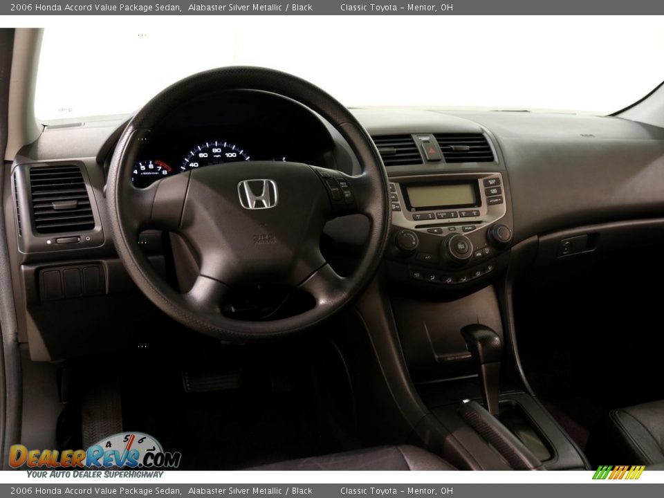 2006 Honda Accord Value Package Sedan Alabaster Silver Metallic / Black Photo #6