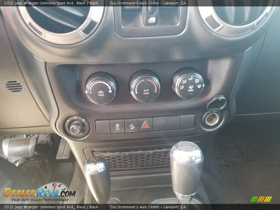 2015 Jeep Wrangler Unlimited Sport 4x4 Black / Black Photo #8