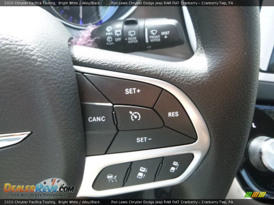 2020 Chrysler Pacifica Touring Steering Wheel Photo #19