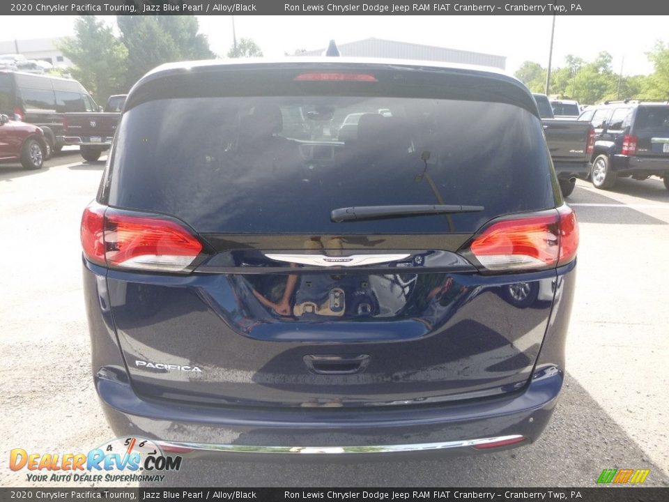 2020 Chrysler Pacifica Touring Jazz Blue Pearl / Alloy/Black Photo #4