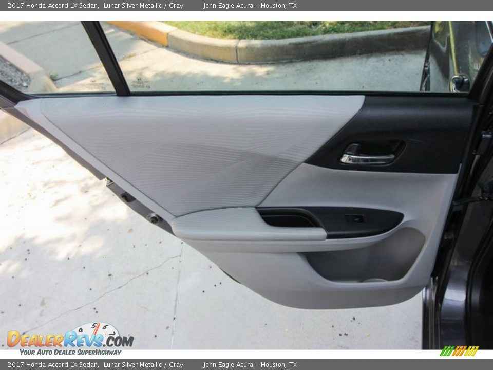 2017 Honda Accord LX Sedan Lunar Silver Metallic / Gray Photo #19
