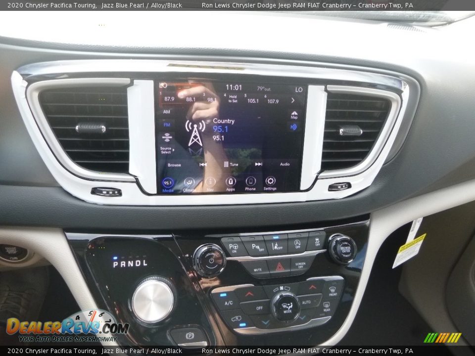 Controls of 2020 Chrysler Pacifica Touring Photo #17