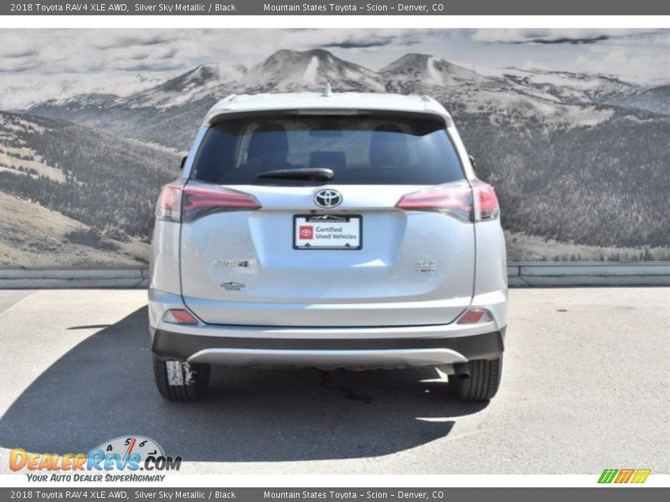 2018 Toyota RAV4 XLE AWD Silver Sky Metallic / Black Photo #8