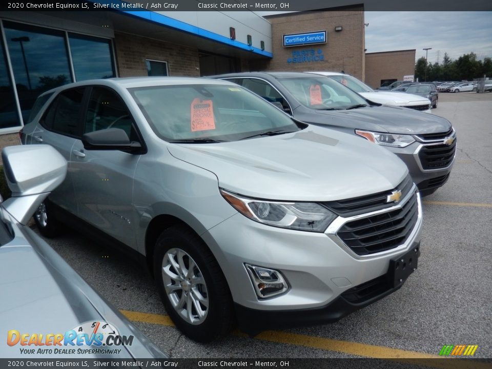 2020 Chevrolet Equinox LS Silver Ice Metallic / Ash Gray Photo #3