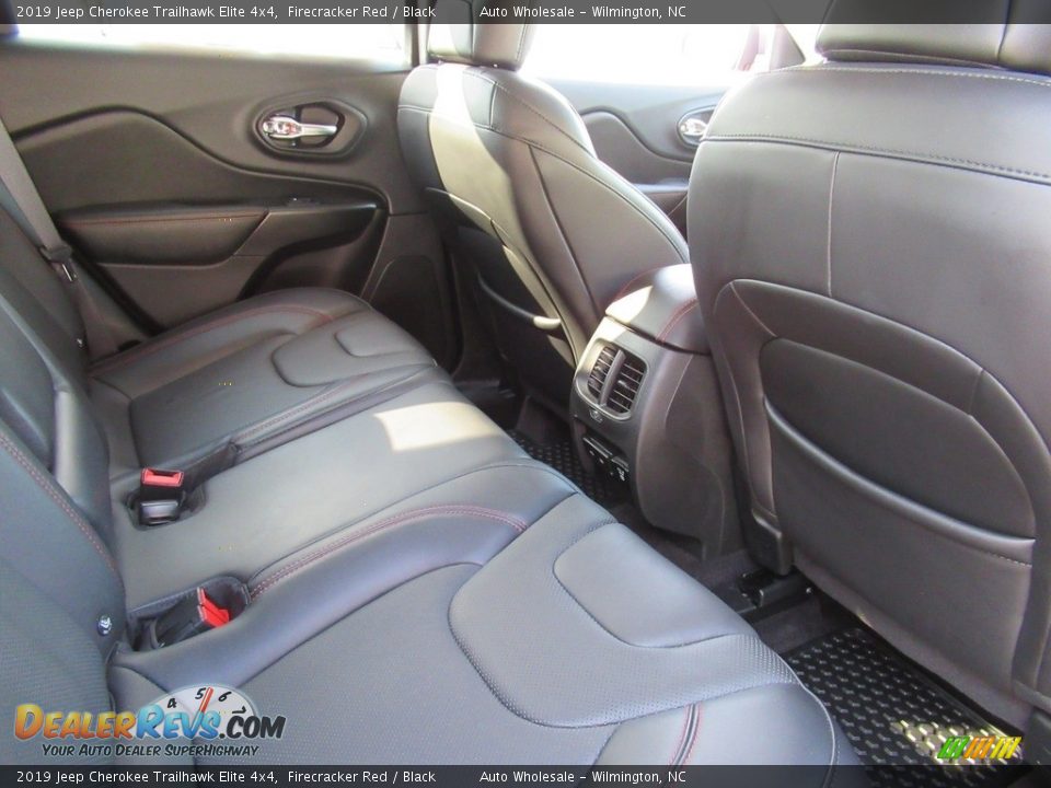 2019 Jeep Cherokee Trailhawk Elite 4x4 Firecracker Red / Black Photo #12