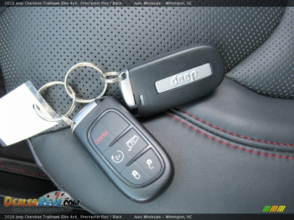 2019 Jeep Cherokee Trailhawk Elite 4x4 Firecracker Red / Black Photo #20
