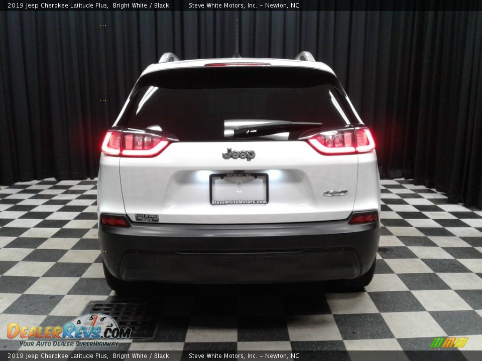 2019 Jeep Cherokee Latitude Plus Bright White / Black Photo #7