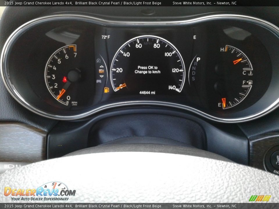 2015 Jeep Grand Cherokee Laredo 4x4 Brilliant Black Crystal Pearl / Black/Light Frost Beige Photo #18