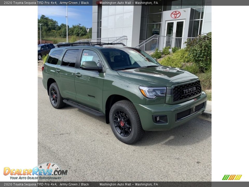 Front 3/4 View of 2020 Toyota Sequoia TRD Pro 4x4 Photo #1