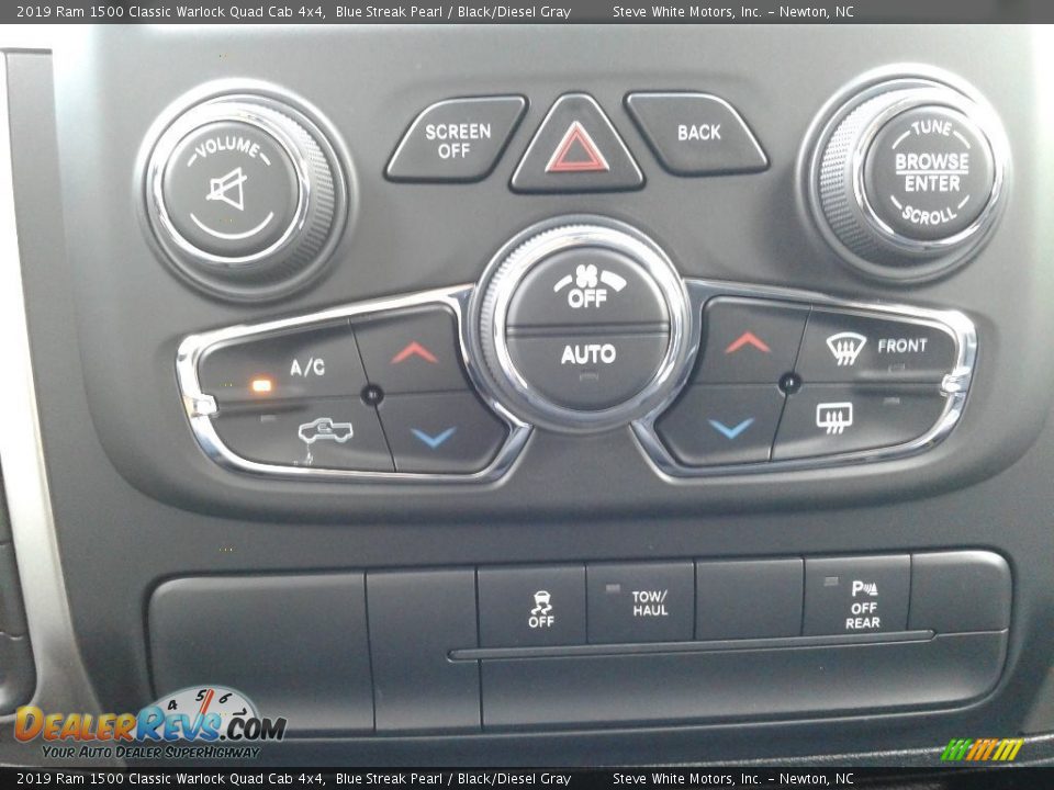 Controls of 2019 Ram 1500 Classic Warlock Quad Cab 4x4 Photo #24