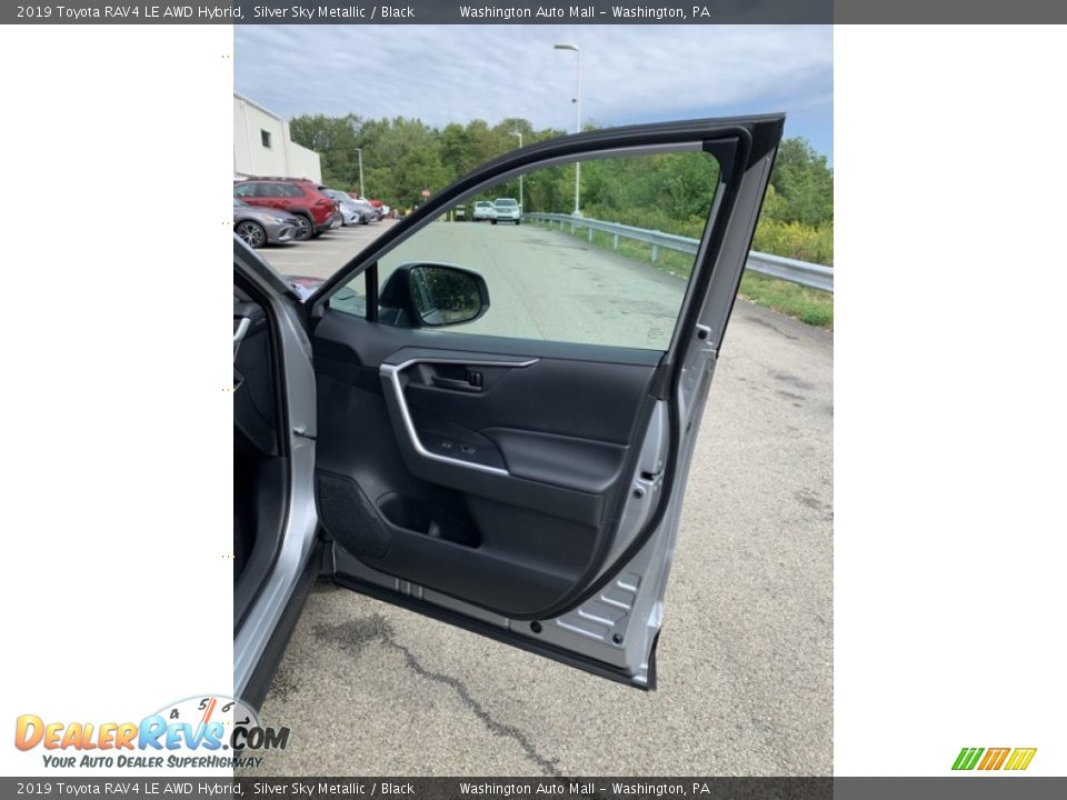 2019 Toyota RAV4 LE AWD Hybrid Silver Sky Metallic / Black Photo #30