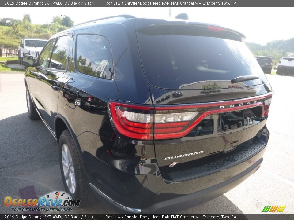 2019 Dodge Durango SXT AWD DB Black / Black Photo #2