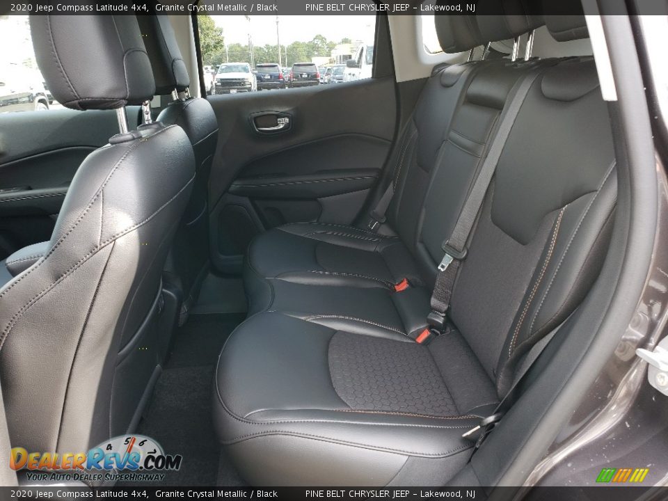2020 Jeep Compass Latitude 4x4 Granite Crystal Metallic / Black Photo #6