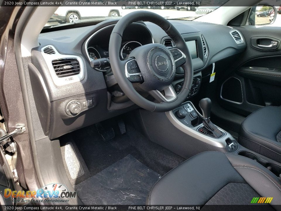 2020 Jeep Compass Latitude 4x4 Granite Crystal Metallic / Black Photo #7