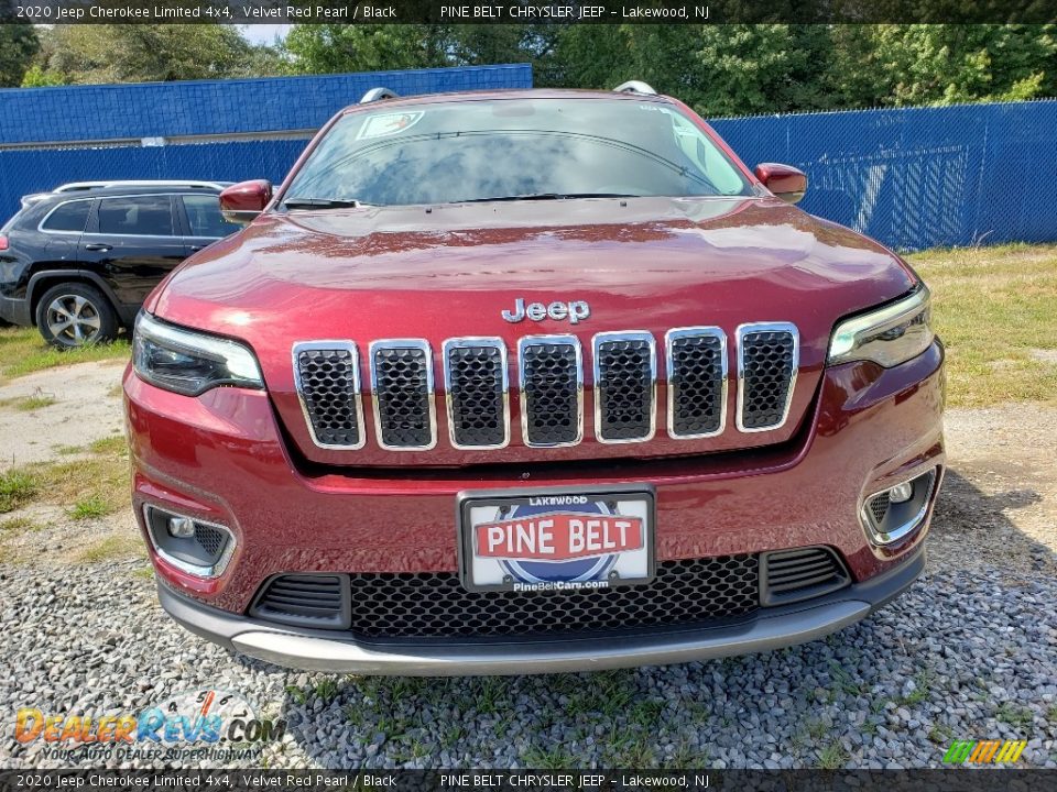 2020 Jeep Cherokee Limited 4x4 Velvet Red Pearl / Black Photo #2