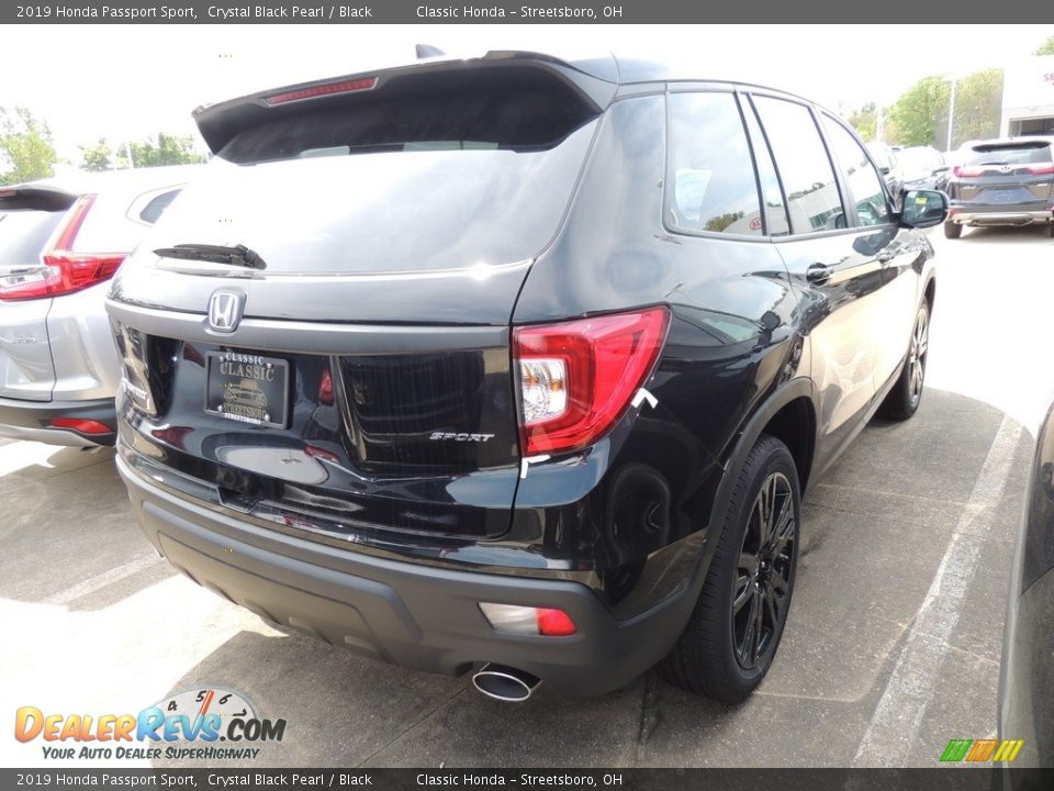 2019 Honda Passport Sport Crystal Black Pearl / Black Photo #4