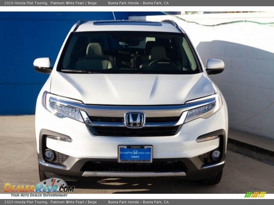 2020 Honda Pilot Touring Platinum White Pearl / Beige Photo #3