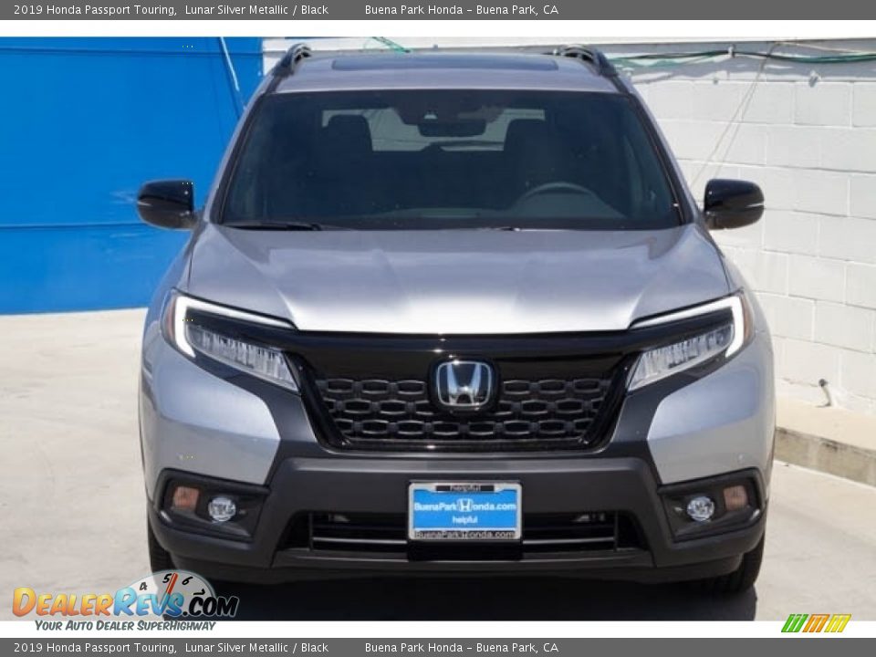 2019 Honda Passport Touring Lunar Silver Metallic / Black Photo #3