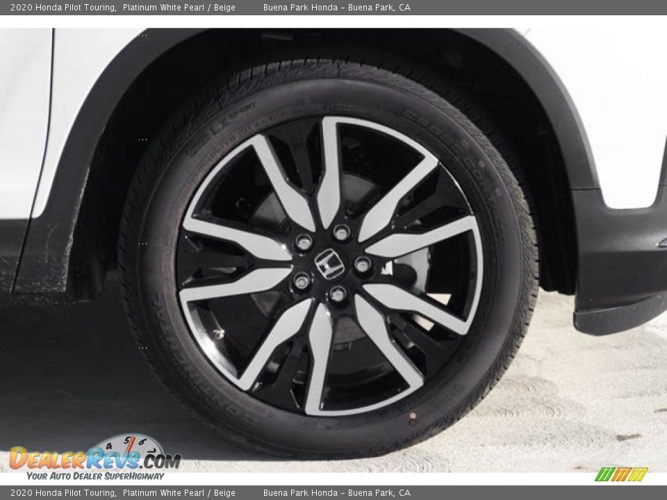 2020 Honda Pilot Touring Wheel Photo #14