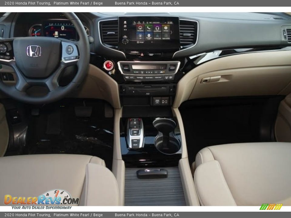 2020 Honda Pilot Touring Platinum White Pearl / Beige Photo #18