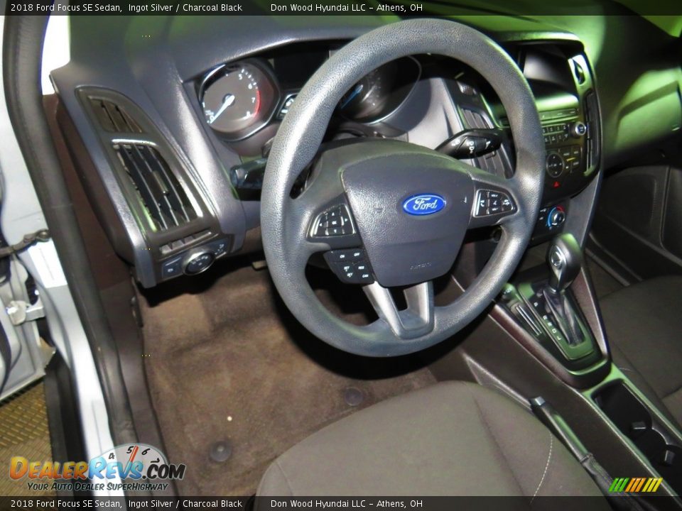 2018 Ford Focus SE Sedan Ingot Silver / Charcoal Black Photo #20