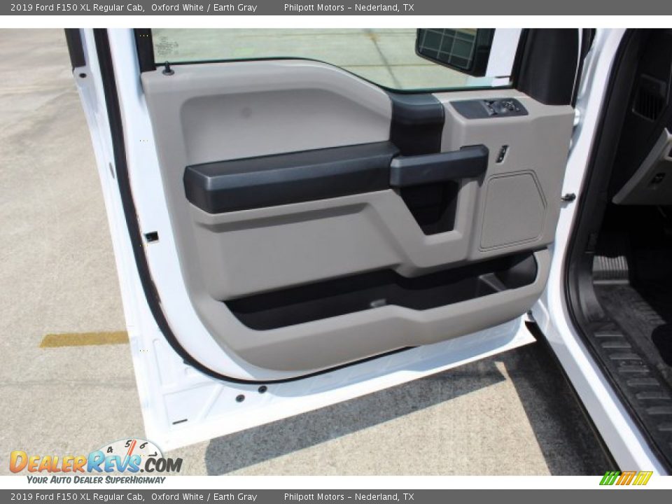 2019 Ford F150 XL Regular Cab Oxford White / Earth Gray Photo #10