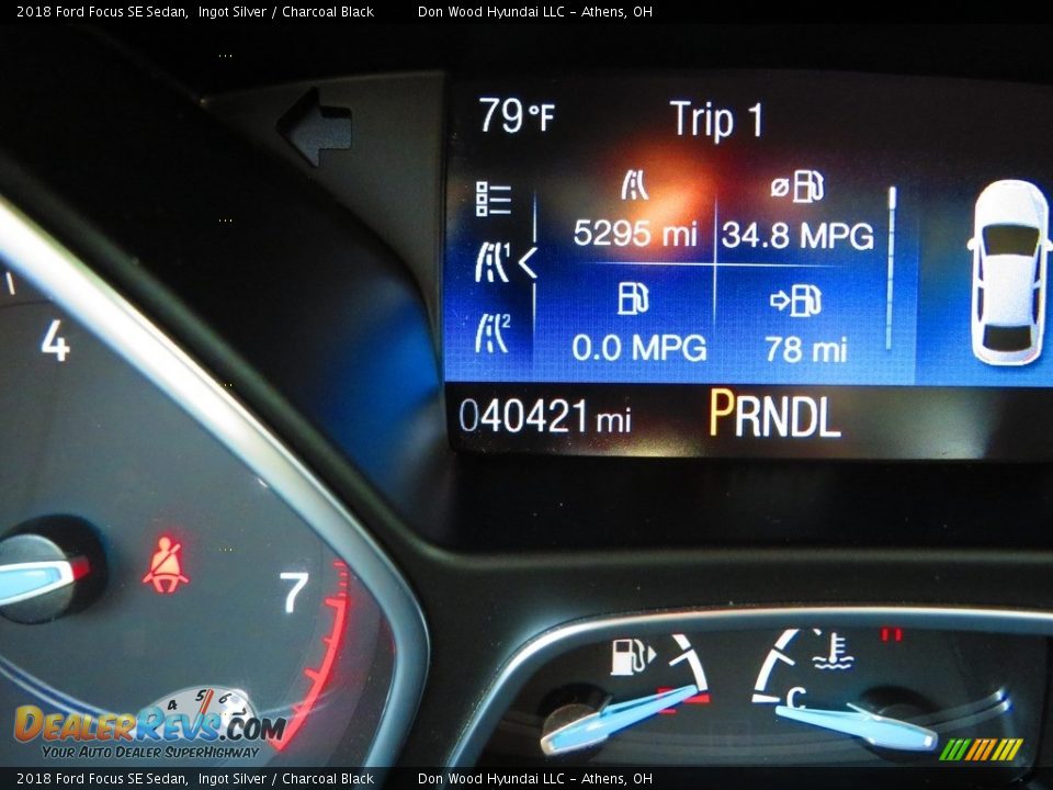 2018 Ford Focus SE Sedan Ingot Silver / Charcoal Black Photo #31