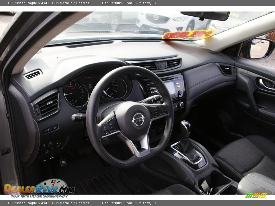 2017 Nissan Rogue S AWD Gun Metallic / Charcoal Photo #10