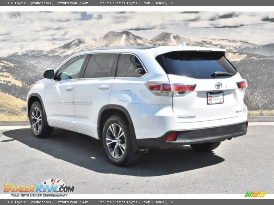 2016 Toyota Highlander XLE Blizzard Pearl / Ash Photo #7