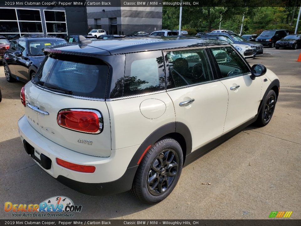 2019 Mini Clubman Cooper Pepper White / Carbon Black Photo #2