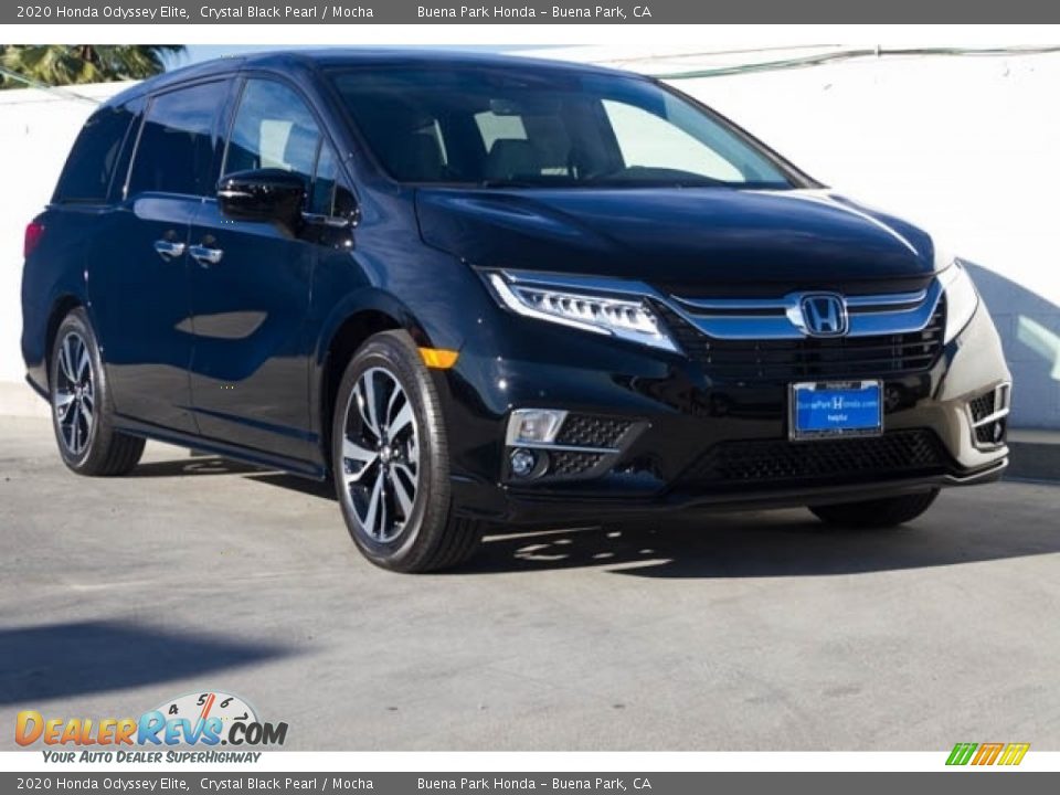 Front 3/4 View of 2020 Honda Odyssey Elite Photo #1