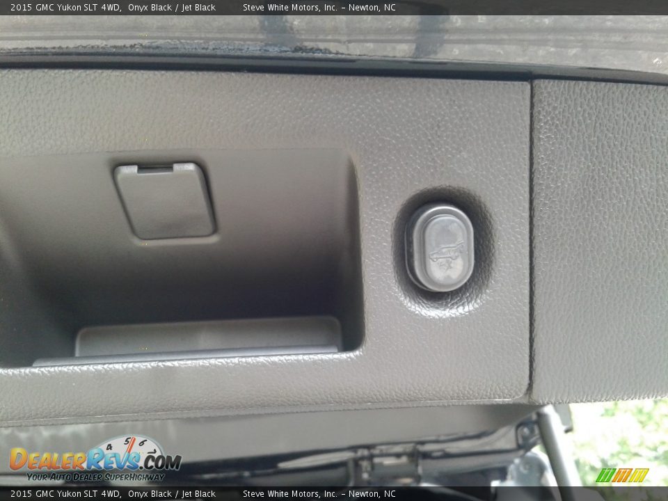 2015 GMC Yukon SLT 4WD Onyx Black / Jet Black Photo #17